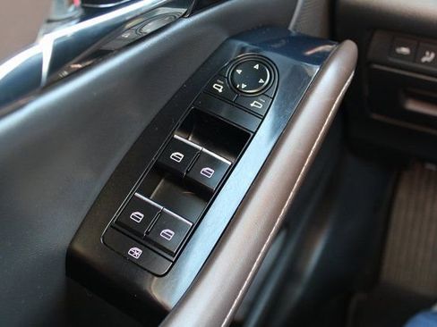 Used 2022 MAZDA CX-30 2.5 Turbo w/ Premium Package image 36