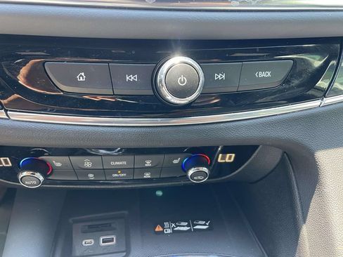 Used 2024 Buick Enclave Essence w/ Sport Touring Edition AWD/4WD image 30