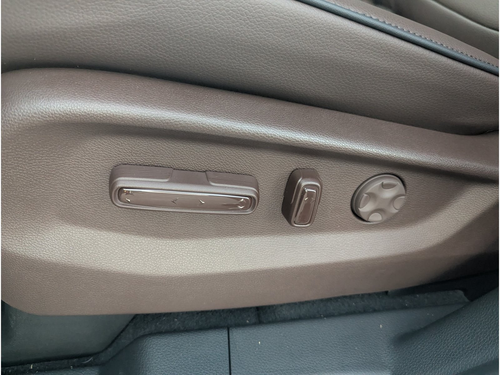 New 2027 Honda Odyssey Touring image 17