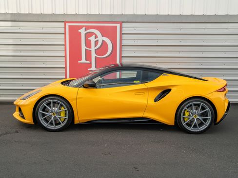 Used 2024 Lotus Emira First Edition image 39