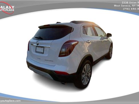 Used 2019 Buick Encore Preferred FWD image 5