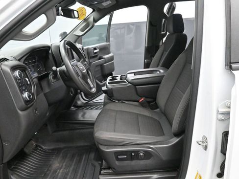 Used 2021 GMC Sierra 1500 4x4 Crew Cab w/ Sierra Value Package image 13