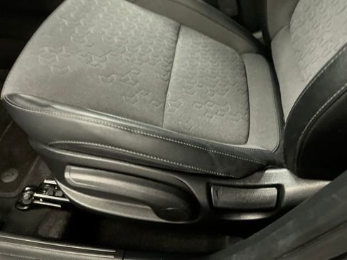 Certified 2024 Kia Seltos S image 11