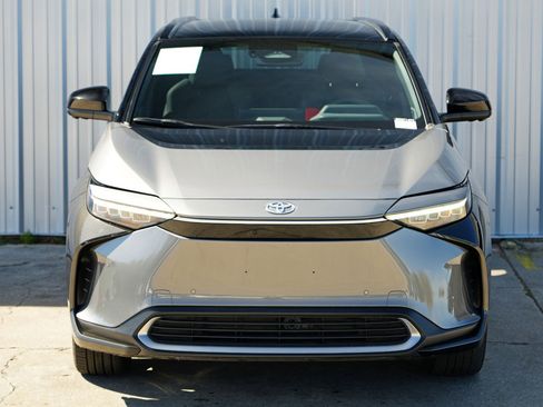 Used 2023 Toyota bZ4X Limited image 46