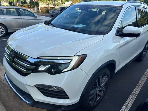 Used 2016 Honda Pilot Elite image 1