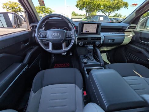 Used 2024 Toyota Tacoma TRD Sport AWD/4WD image 13