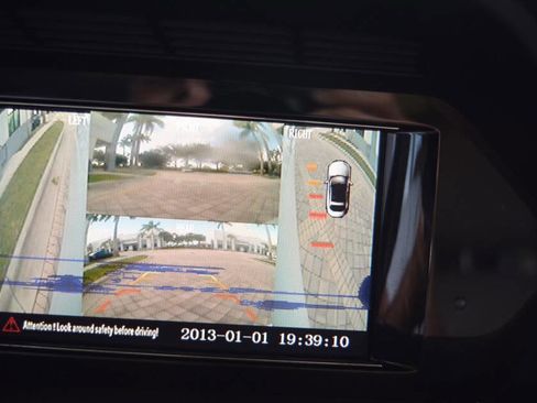 Used 2013 Mercedes-Benz GLK 250 BlueTEC 4MATIC image 62