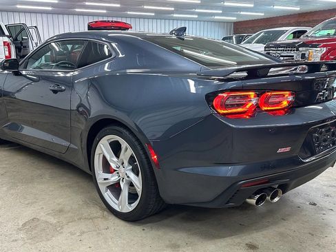 Used 2022 Chevrolet Camaro SS RWD image 10