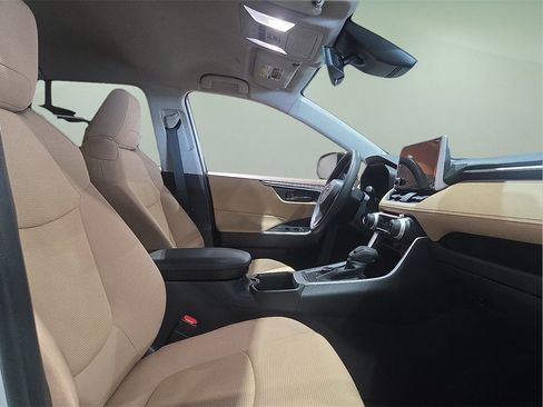 Certified 2025 Toyota RAV4 LE image 6