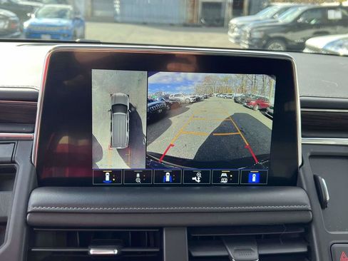 Used 2022 Chevrolet Tahoe LT w/ LT Signature Plus Package image 27