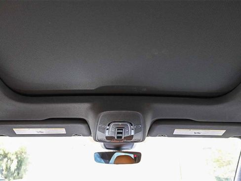 Used 2022 Audi RS 6 w/ Executive Package image 18