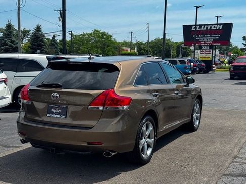 Used 2009 Toyota Venza FWD image 5