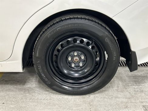 Used 2020 Subaru Impreza 2.0i image 11