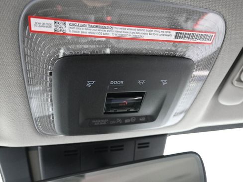 New 2026 Toyota Prius XLE image 38