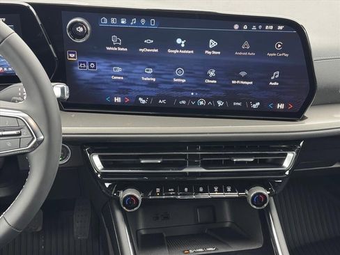 New 2026 Chevrolet Traverse LT w/ Midnight/Sport Edition image 9