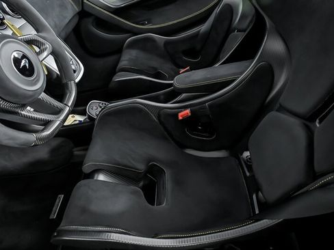 Used 2020 McLaren 600LT Spider RWD image 20