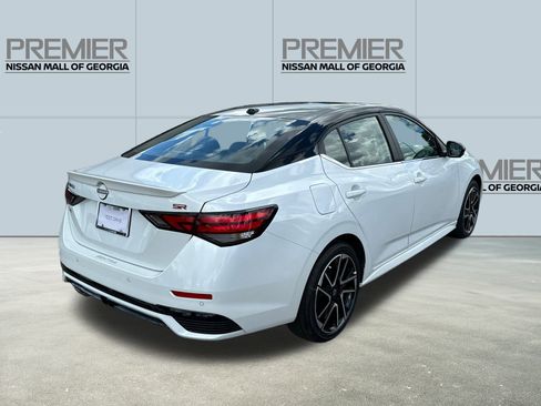 New 2025 Nissan Sentra SR w/ SR Premium Package image 5