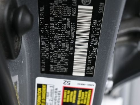 Used 2022 Toyota Camry SE image 17