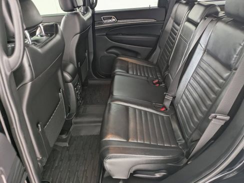 Used 2021 Jeep Grand Cherokee Limited X image 18