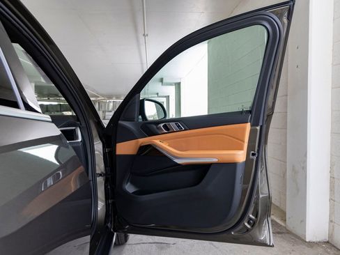 New 2026 BMW X5 sDrive40i image 26