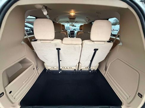 Used 2016 Dodge Grand Caravan SE w/ Quick Order Package 29E SE image 26