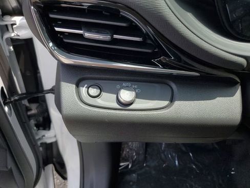 New 2026 Buick Envista Sport Touring w/ Convenience I Package FWD image 29