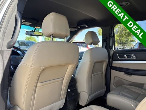 Used 2017 Ford Explorer XLT w/ Equipment Group 202A image 34