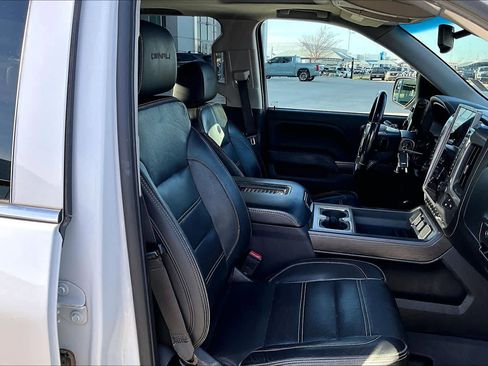 Used 2018 GMC Sierra 1500 Denali w/ Denali Ultimate Package image 8