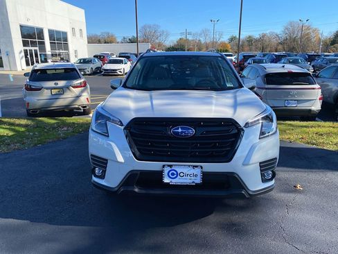 Used 2024 Subaru Forester Limited image 3