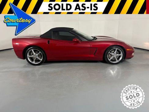 Used 2011 Chevrolet Corvette Convertible w/ Preferred Equipment Group RWD image 9