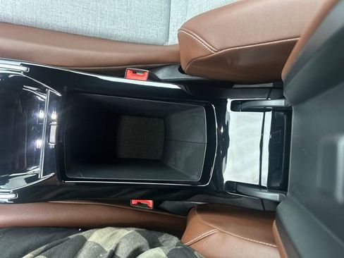 Used 2023 Volkswagen ID.4 Pro image 27