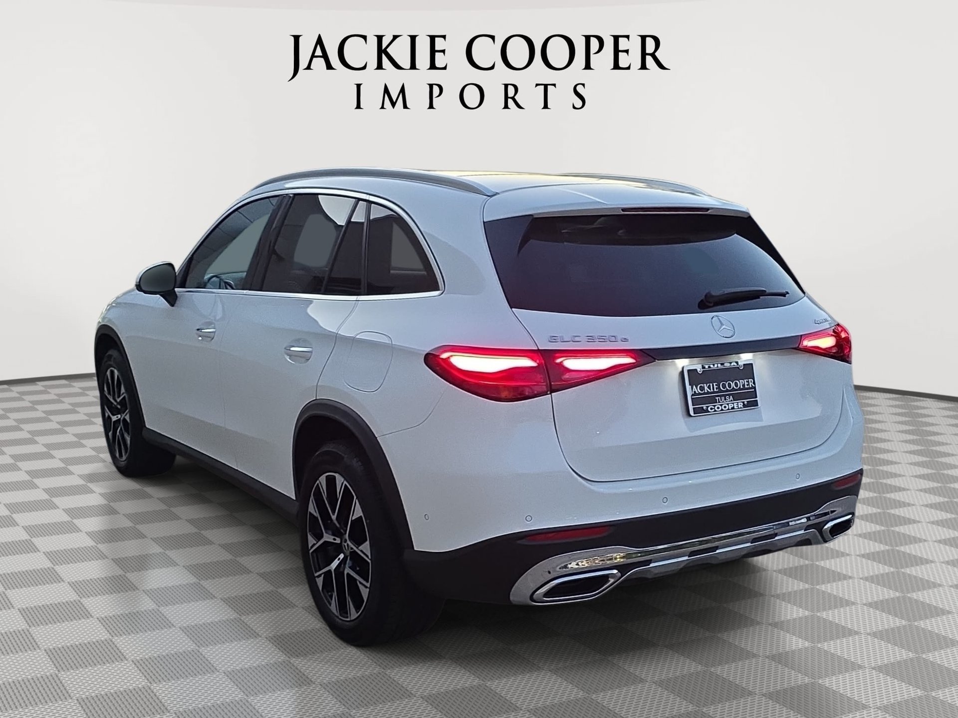 Certified 2026 Mercedes-Benz GLC 350e 4MATIC image 7