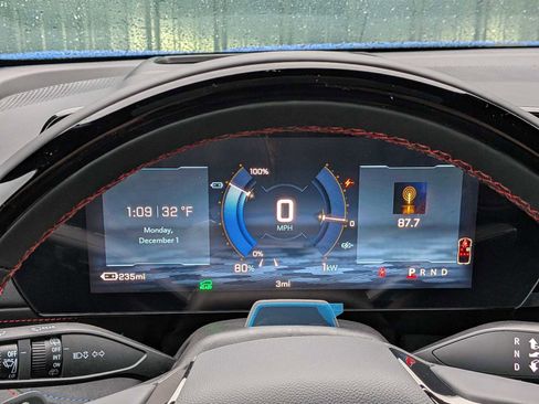 New 2026 Chevrolet Blazer EV RS image 32