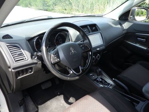 Used 2019 Mitsubishi Outlander Sport ES AWD/4WD image 22