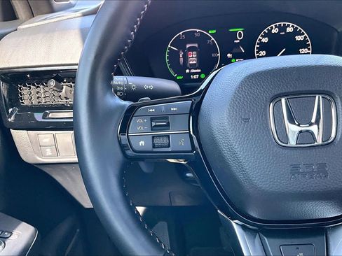 Used 2025 Honda CR-V Sport Touring image 24