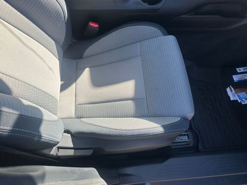 Used 2025 Subaru Outback Premium image 18