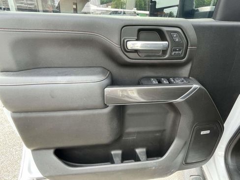 Used 2022 GMC Sierra 2500 AT4 w/ AT4 Preferred Package AWD/4WD image 18
