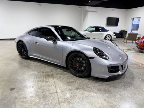 Used 2019 Porsche 911 Carrera 4 GTS AWD/4WD image 5
