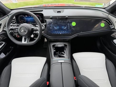 New 2026 Mercedes-Benz E 53 AMG e 4MATIC Sedan image 26