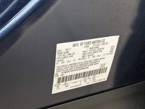 Used 2017 Ford Explorer XLT w/ Equipment Group 202A FWD image 25