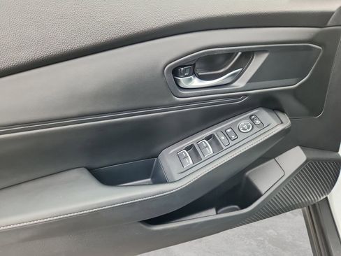 Used 2023 Honda Accord Sport image 7