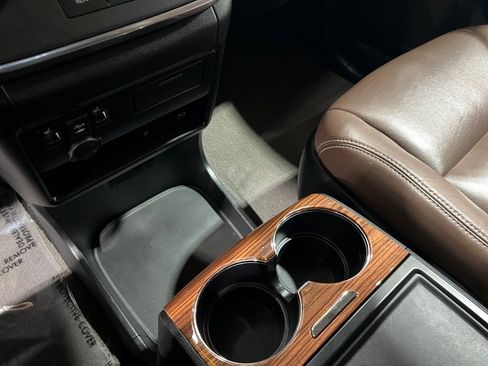 Used 2018 Toyota Sienna XLE image 37