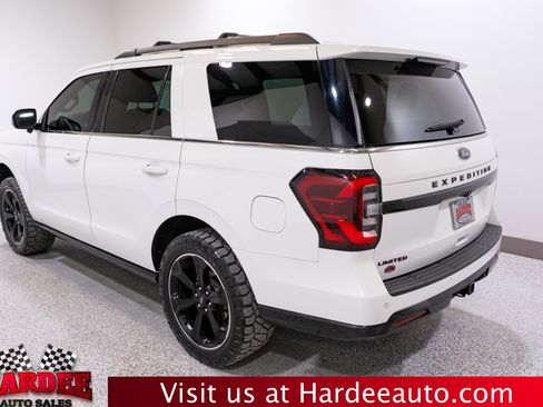 Used 2022 Ford Expedition Limited w/ Equipment Group 303A AWD/4WD image 3