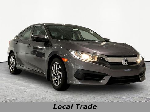 Used 2018 Honda Civic EX image 3