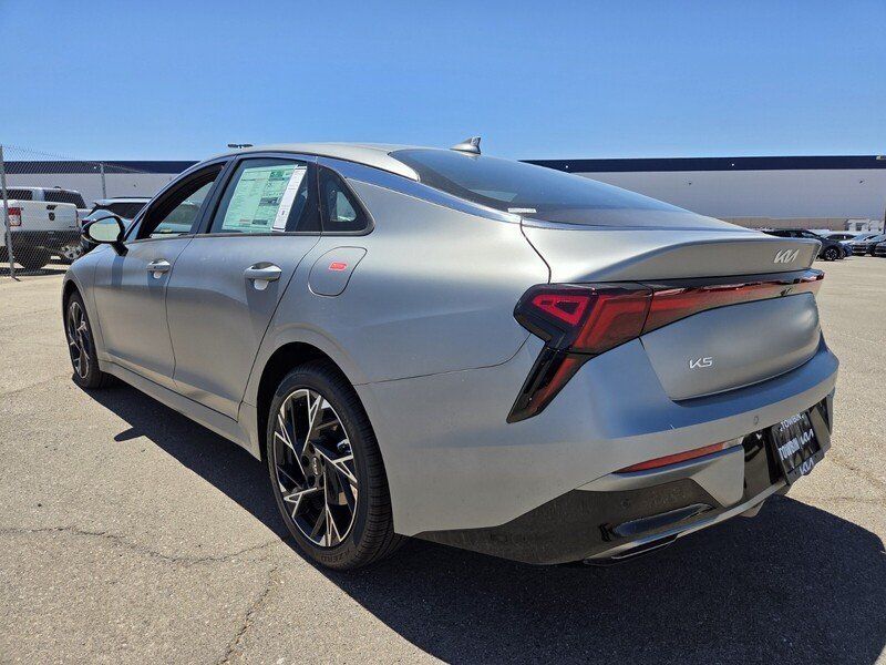 New 2026 Kia K5 GT-Line FWD image 4