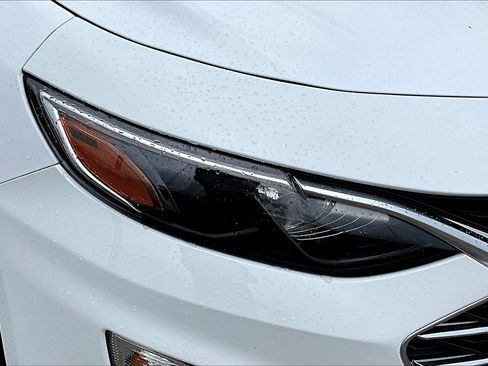Used 2024 Chevrolet Malibu LT image 29
