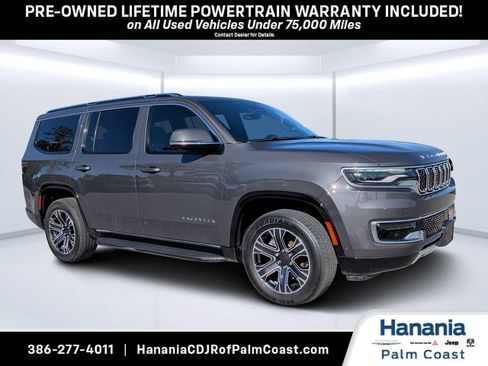 Used 2022 Jeep Wagoneer Series III w/ Flexible Seating Group AWD/4WD image 1