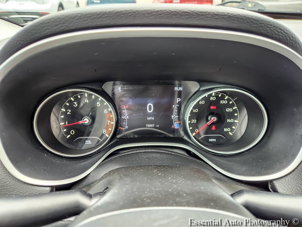 Used 2018 Jeep Compass Limited w/ Navigation Group AWD/4WD image 11
