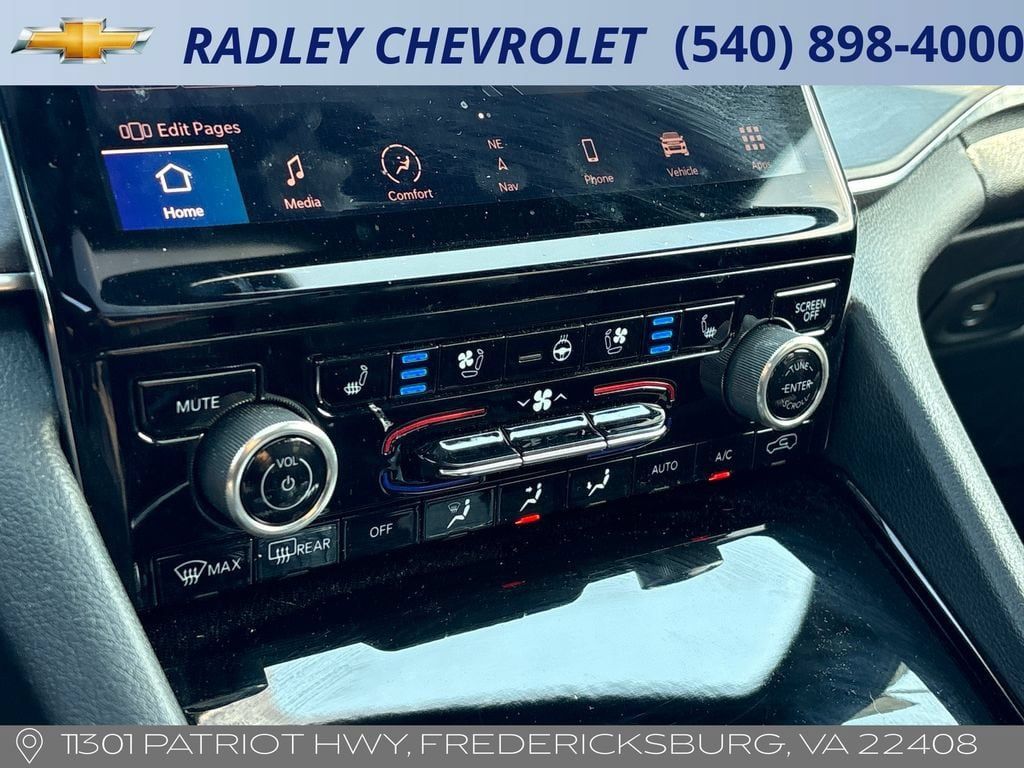 Used 2023 Jeep Grand Cherokee L Overland AWD/4WD image 10