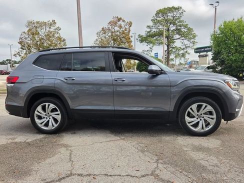 Used 2022 Volkswagen Atlas SE image 8